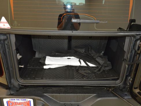 Used 2023 Ford Bronco 2-Door image 13