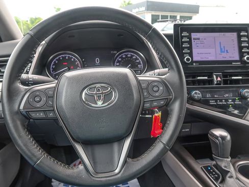 Used 2023 Toyota Camry SE AWD/4WD image 24