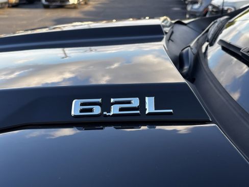 Used 2025 Chevrolet Silverado 1500 ZR2 w/ Technology Package image 13