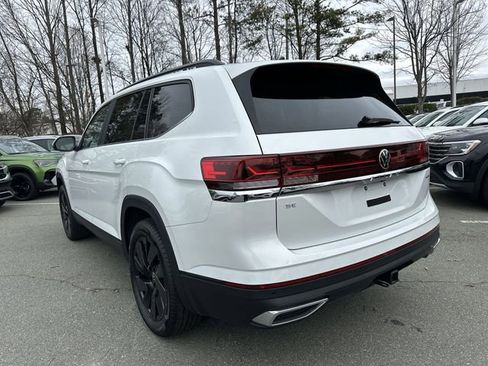 New 2026 Volkswagen Atlas SE image 3