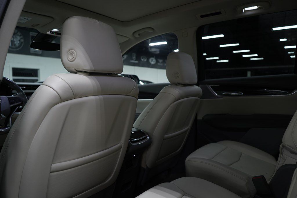 Used 2020 Cadillac XT6 Premium Luxury AWD/4WD image 21