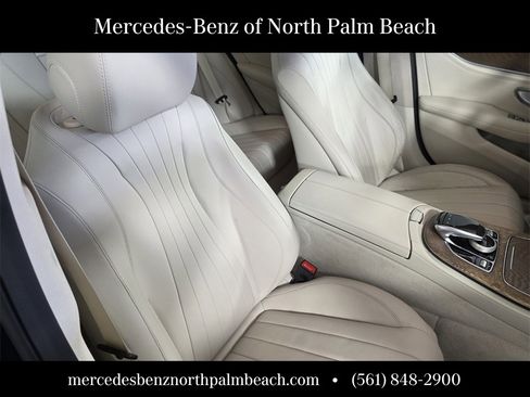 Used 2020 Mercedes-Benz E 350 4MATIC Sedan image 33
