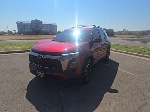 Used 2026 Chevrolet Equinox ACTIV w/ Convenience Package III FWD image 2