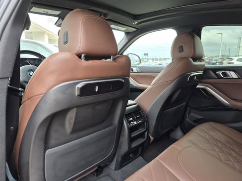 Certified 2024 BMW X6 xDrive40i w/ Parking Assistance Package image 31