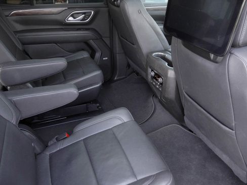 Used 2023 Chevrolet Tahoe Z71 w/ Z71 Off-Road Package image 34