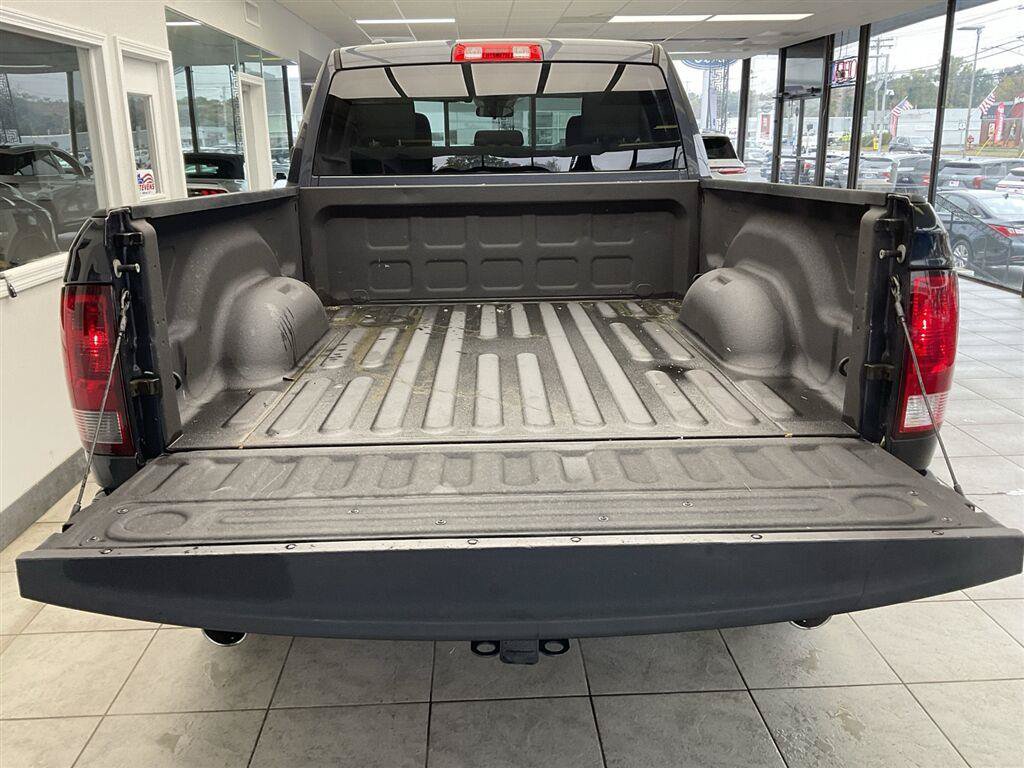 Used 2018 RAM 1500 Express w/ Express Value Package AWD/4WD image 22