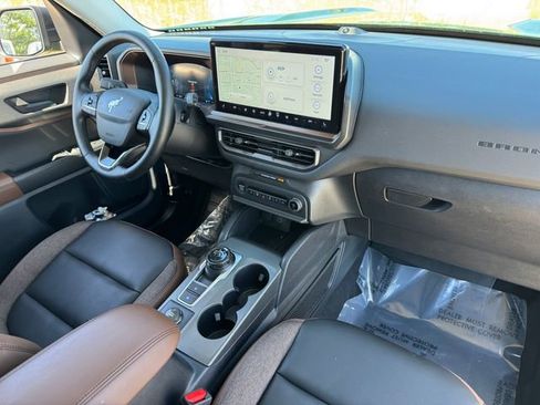 Used 2025 Ford Bronco Sport Outer Banks w/ Outer Banks Tech Package+ AWD/4WD image 10