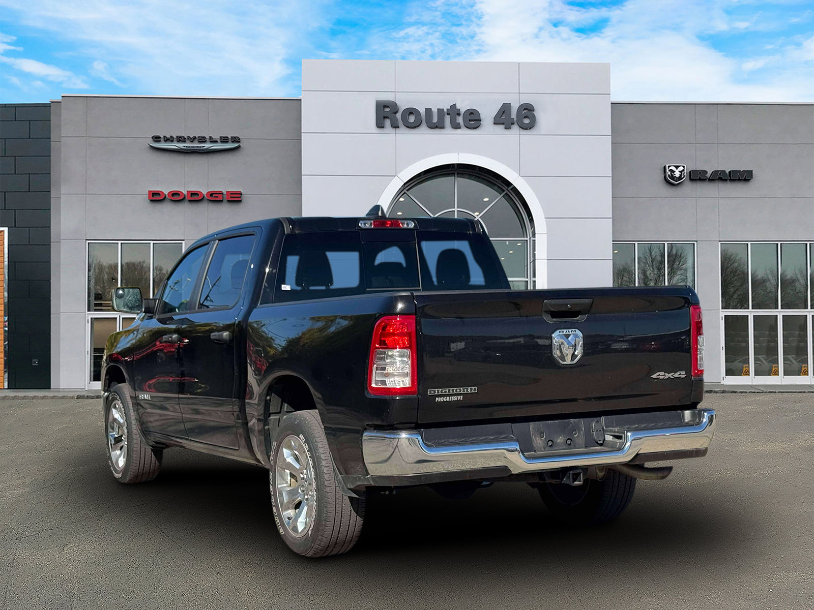 Used 2023 RAM 1500 Big Horn AWD/4WD image 4