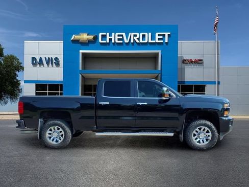 Used 2018 Chevrolet Silverado 3500 LTZ w/ Duramax Plus Package AWD/4WD image 2