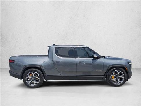 Used 2022 Rivian R1T Adventure AWD/4WD image 4