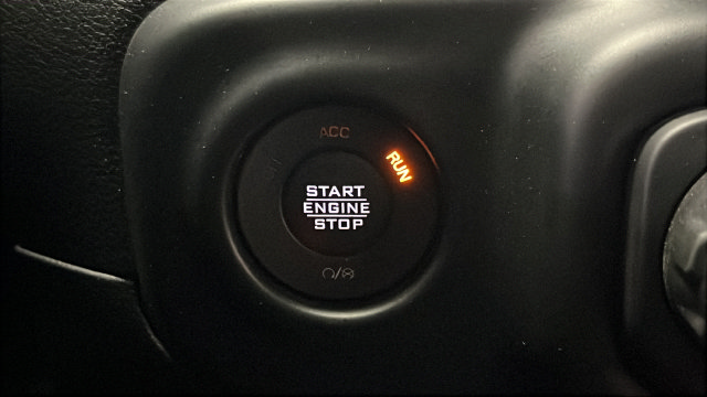Used 2023 Jeep Gladiator Sport AWD/4WD image 23