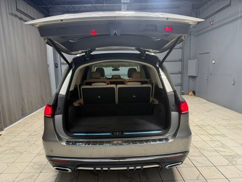 Used 2020 Mercedes-Benz GLS 450 4MATIC image 9