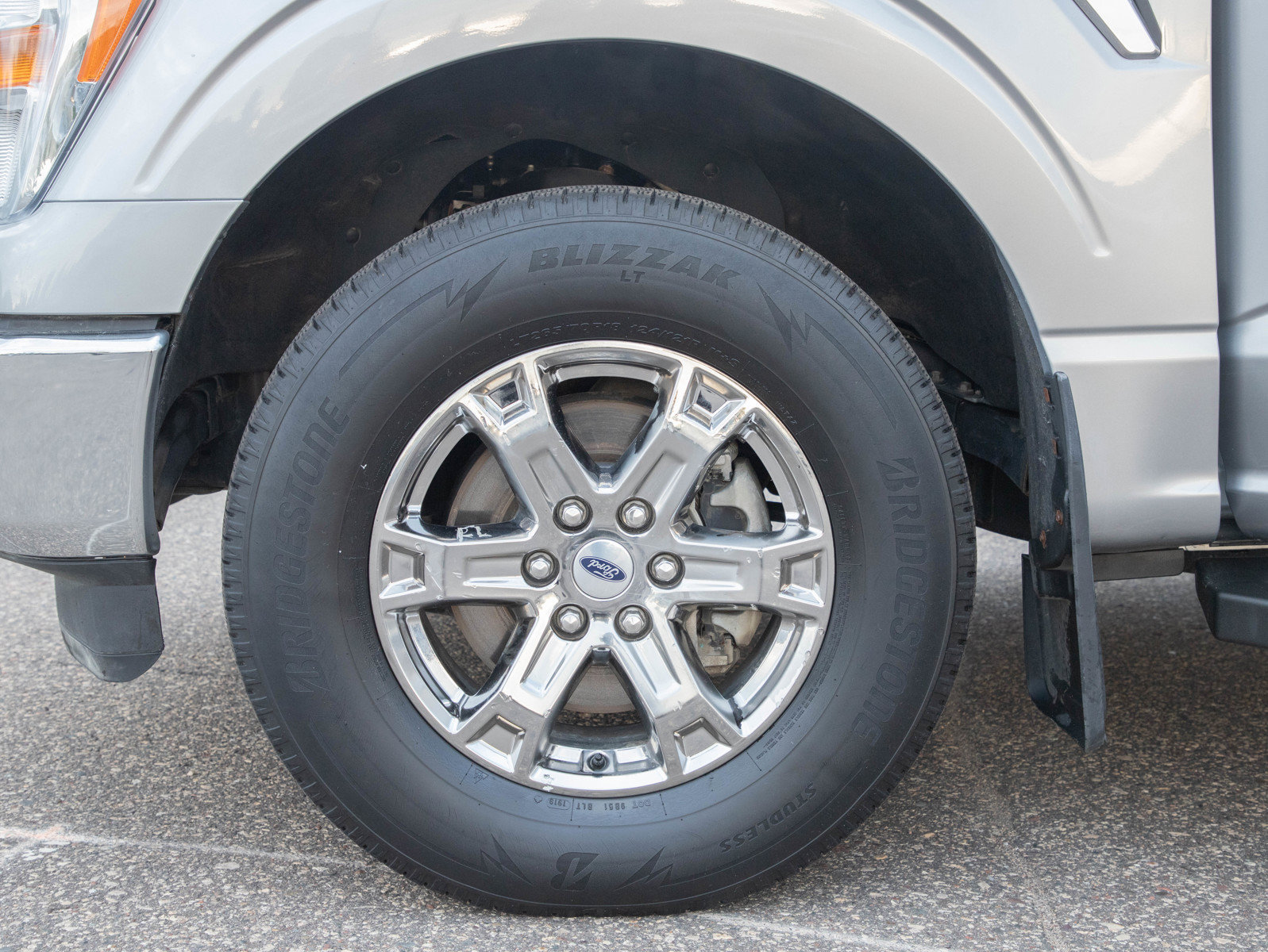 Used 2023 Ford F150 XLT w/ XTR Package AWD/4WD image 28