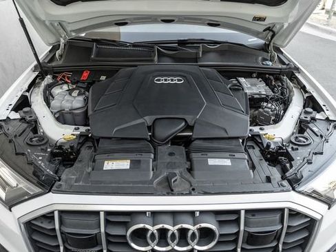 Used 2023 Audi Q7 3.0T Premium Plus image 16