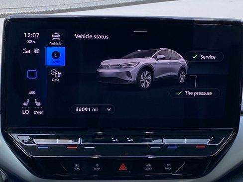 Certified 2023 Volkswagen ID.4 Pro S AWD/4WD image 9