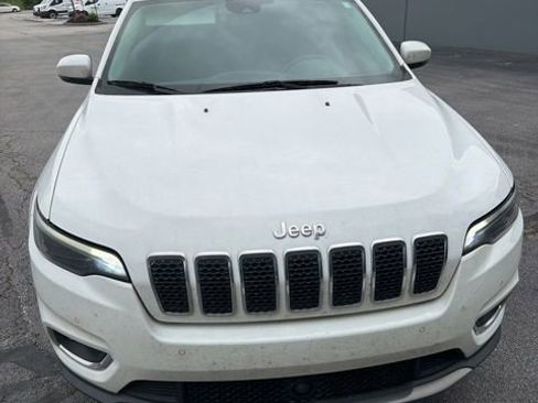Used 2019 Jeep Cherokee Limited w/ Luxury Group AWD/4WD image 9