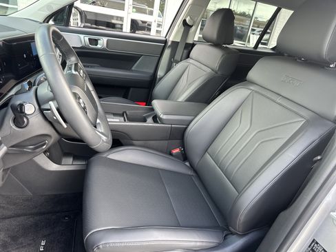 Used 2025 Hyundai Santa Fe XRT AWD/4WD image 10