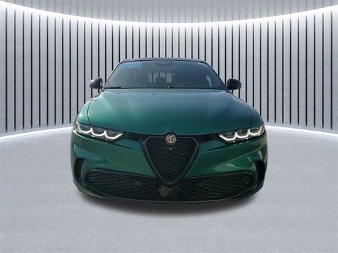 Used 2024 Alfa Romeo Tonale Veloce image 8