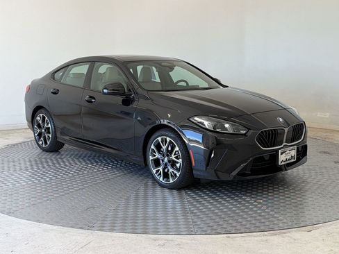 Used 2025 BMW 228i xDrive AWD/4WD image 7
