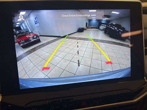 Used 2024 Jeep Compass Limited image 13