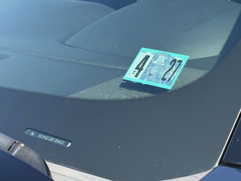 Used 2019 Chevrolet Silverado 2500 LT w/ Midnight Edition image 10