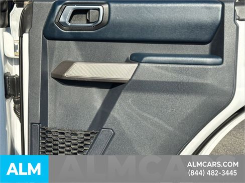 Used 2023 Ford Bronco Outer Banks image 19