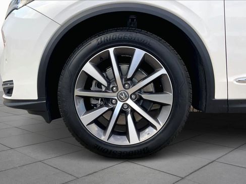 Certified 2025 Acura MDX SH-AWD w/ Technology Package image 9