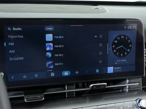 Used 2024 Hyundai Kona SEL FWD image 14