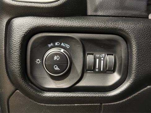 Used 2022 RAM 1500 Laramie w/ Night Edition AWD/4WD image 21