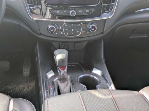 Used 2023 Chevrolet Traverse RS w/ LPO, Floor Liner Package FWD image 20