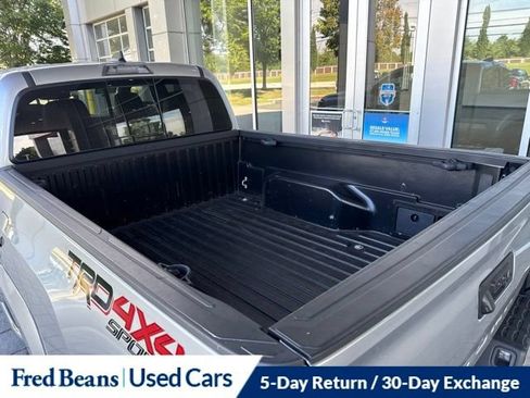 Used 2023 Toyota Tacoma TRD Sport w/ TRD Premium Sport Package AWD/4WD image 7
