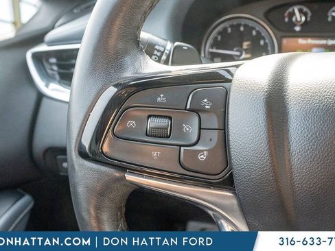 Used 2024 Buick Enclave Essence w/ Sport Touring Edition image 10