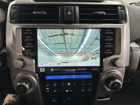 Used 2020 Toyota 4Runner Limited AWD/4WD image 20