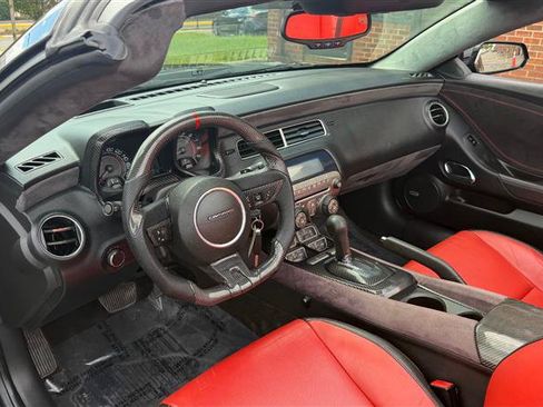 Used 2011 Chevrolet Camaro SS Convertible w/ 2SS w/ RS Package RWD image 9