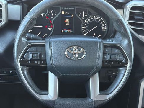 Used 2022 Toyota Tundra SR5 w/ Convenience Package RWD image 9