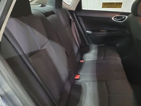Used 2019 Nissan Sentra SR image 50