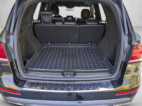 Used 2019 Mercedes-Benz GLE 400 4MATIC image 6