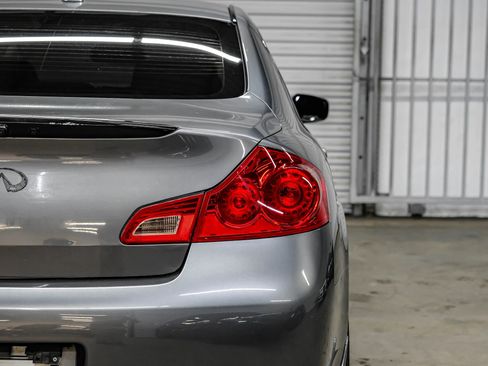 Used 2015 INFINITI Q40 image 60