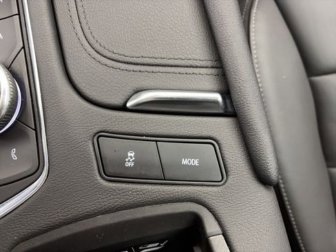 Certified 2024 Cadillac XT6 Sport w/ Technology Package AWD/4WD image 34