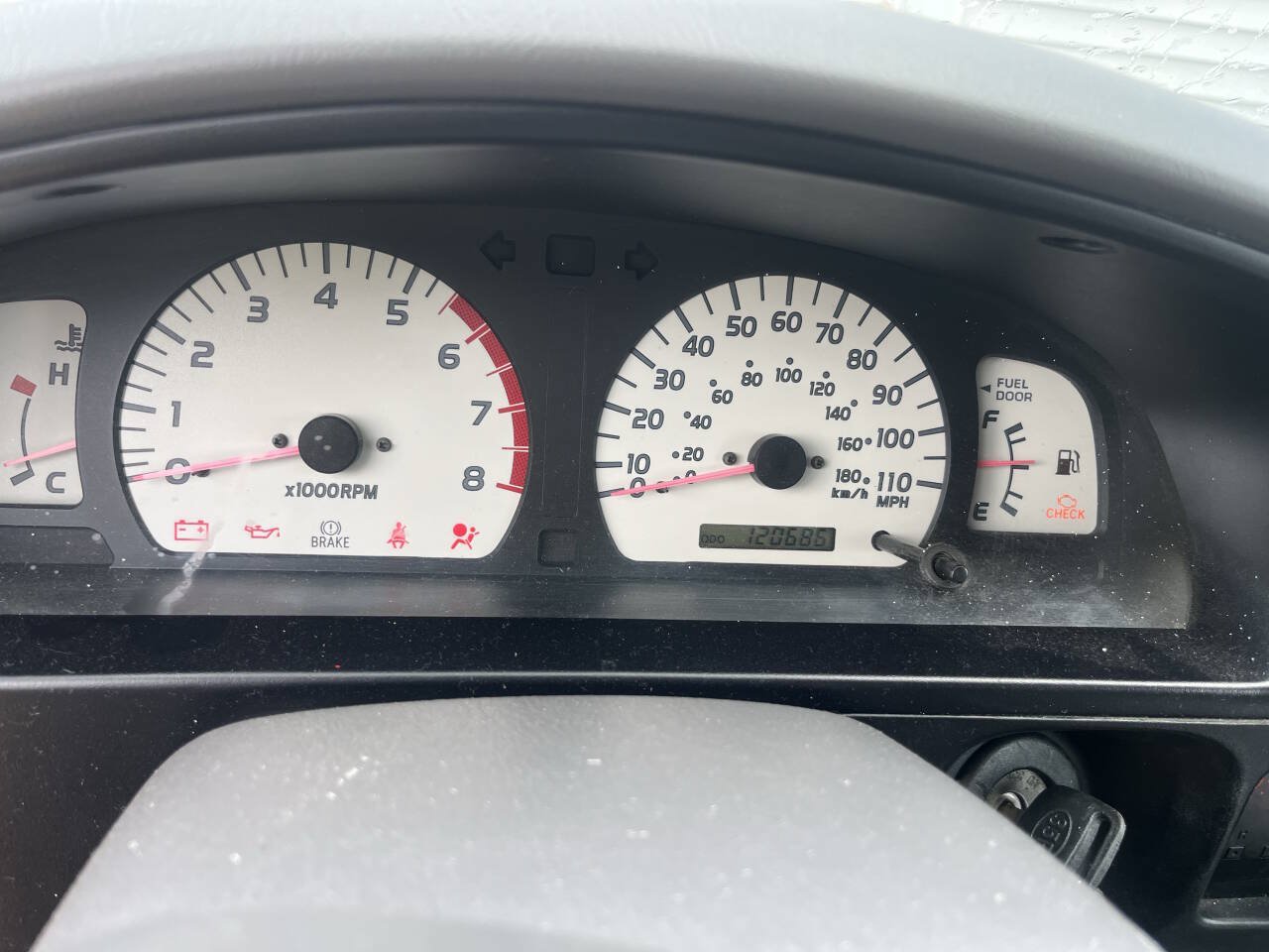 Used 2002 Toyota Tacoma PreRunner RWD image 10