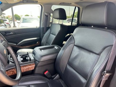 Used 2017 Chevrolet Tahoe Premier AWD/4WD image 7