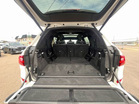 Used 2020 BMW X7 M50i image 31