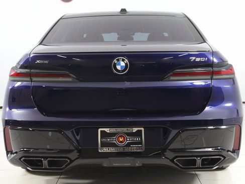 Used 2023 BMW 760i xDrive image 61