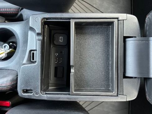 Used 2014 MAZDA MAZDA3 s Touring image 26