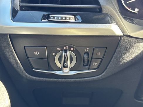 Used 2021 BMW X3 sDrive30i image 18