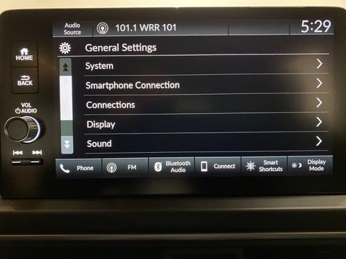 Used 2025 Honda Pilot EX-L image 50