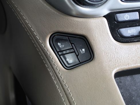 Used 2018 GMC Yukon SLT w/ Open Road Package image 31