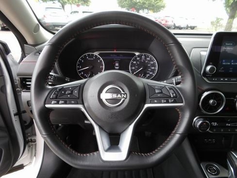 Certified 2024 Nissan Sentra SR image 29