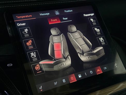 New 2026 Cadillac Escalade ESV V w/ LPO, ONYX Package image 34