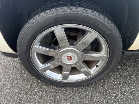 Used 2009 Cadillac Escalade ESV 2WD image 8